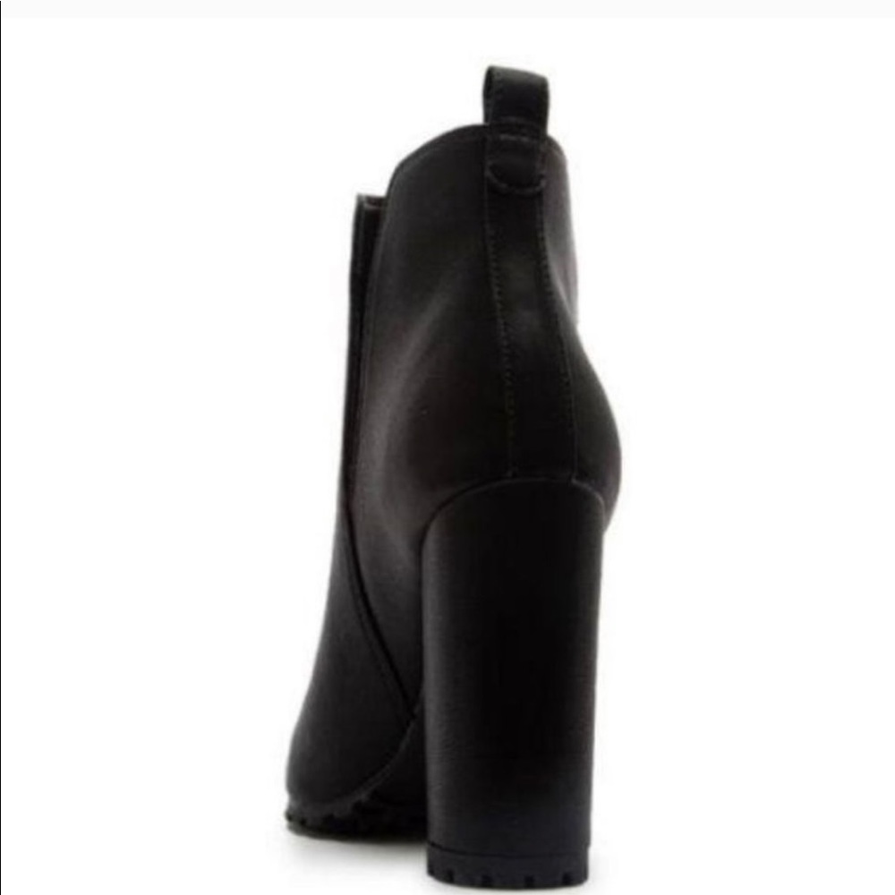 NIB! Black Lug Sole Ankle Booties - Picture 8 of 8